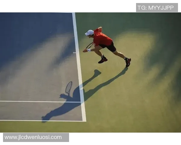 南京网球队技术揭秘：网球巨献背后的训练与策略探讨