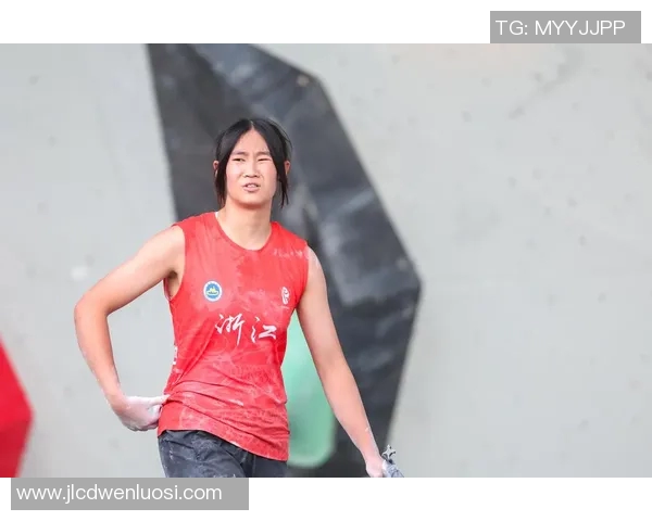 西安飞盘队在世界攀岩锦标赛中以92分稳居积分榜首位